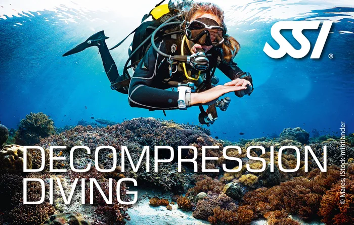 Technical diver performing a decompression stop at depth — decompression diving specialty course